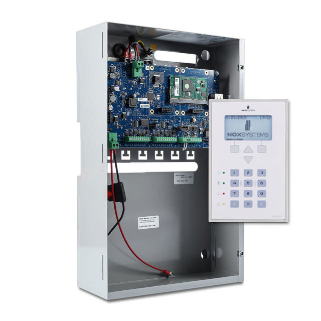 NOXONE central unit + CPA with card reader